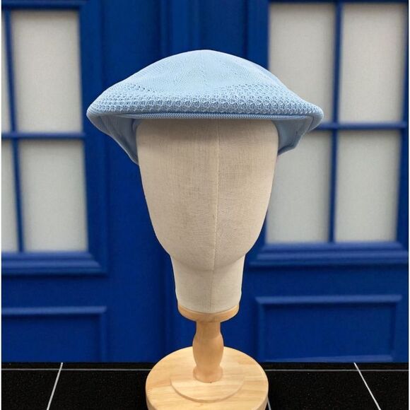 ST. PATRICK MEN'S  LIGHT BLUE VENTED MESH IVY CASUAL COLLECTION. - Picture 1 of 6